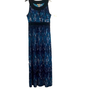 𝅺FAVE long sleeveless dress, size medium